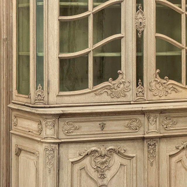 Wood Antique Liegeoise Regence Stripped Oak Bookcase ~ Display Cabinet For Sale - Image 7 of 18
