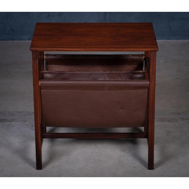 1960s Vintage Danish Magazine Holder in Rosewood and Leather, 1960s For Sale - Image 5 of 11