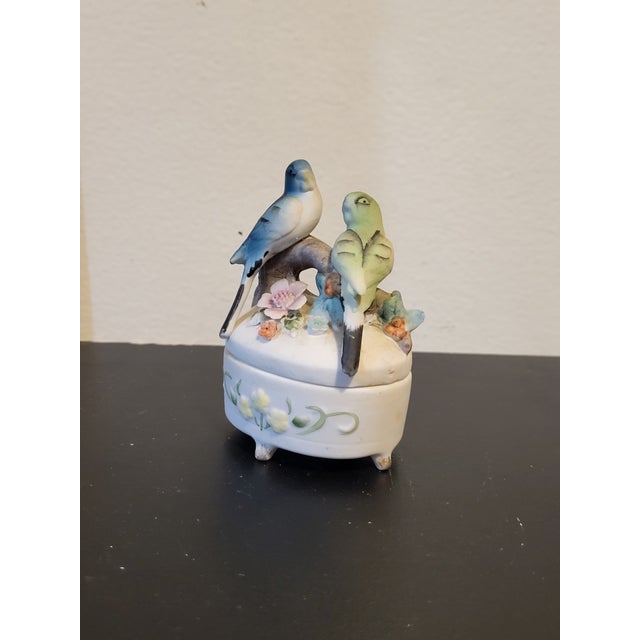 Mid-Century Modern Lefton Bisque Porcelain Parakeet Trinket Box For Sale - Image 3 of 14
