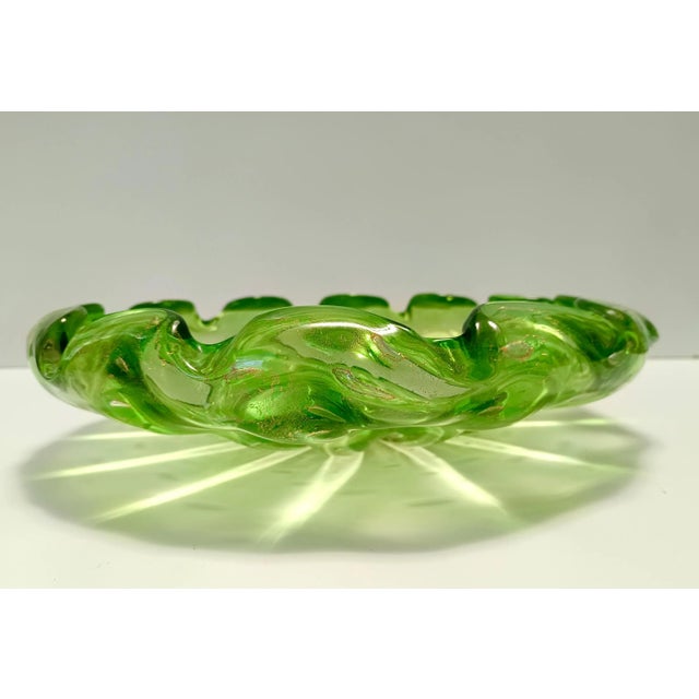 Large Green Bullicante Murano Glass Bowl with Gold Leaf, Italy, 1960s For Sale - Image 6 of 14