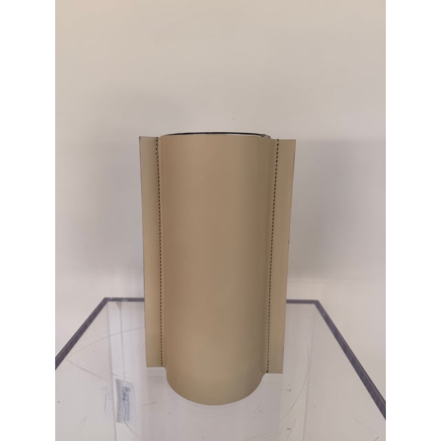 Contemporary Arteriors Two Toned Leather Vase (Large) For Sale - Image 3 of 6