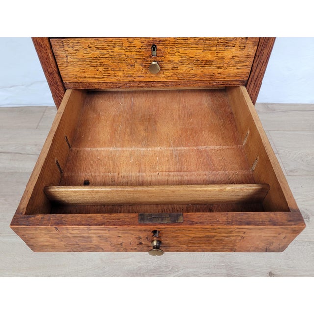 Vintage Bedside Cabinet in Oak, 1960 For Sale - Image 9 of 17