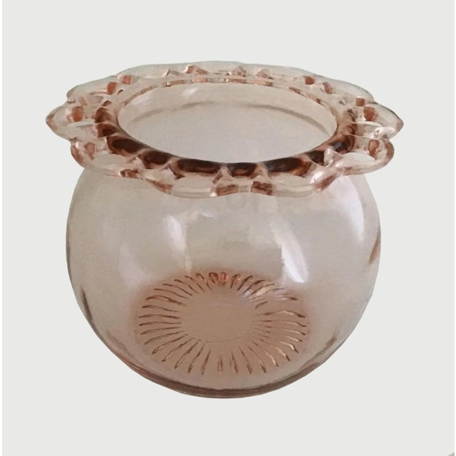 1930s Vintage Lace Edge Depression Pink Glass Flower Bowl For Sale - Image 5 of 12