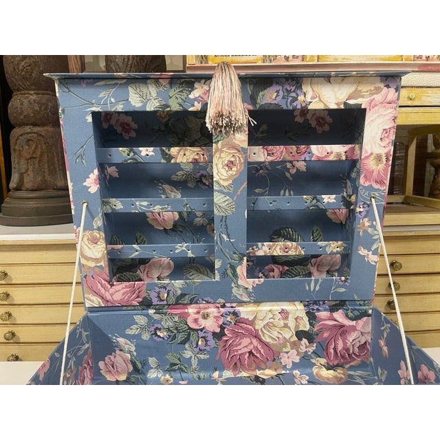 Vintage Fabric Covered Domed-Top Jewelry Box and Photo Frame For Sale - Image 11 of 15