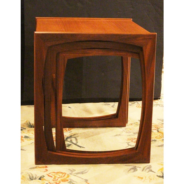 G Plan Circa 1960s Mid Century Modern English Nest of 3 Tables, Quadrille by G Plan For Sale - Image 4 of 5