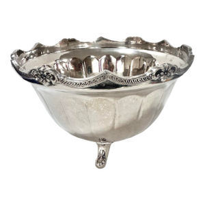Vintage Silverplate Footed Centerpiece Bowl – Scalloped Floral Rim Serving Bowl