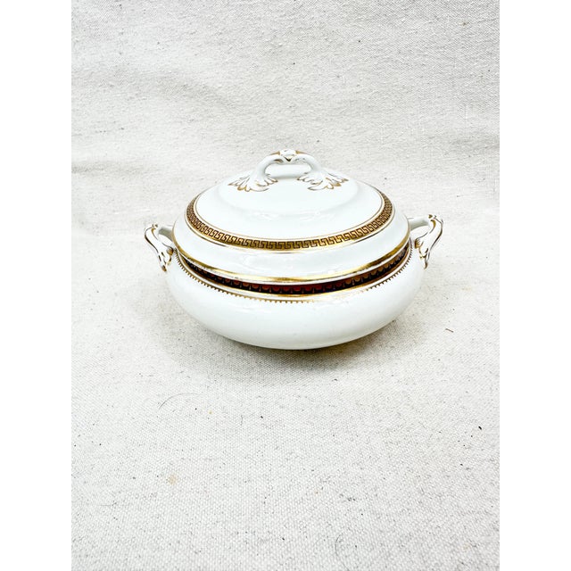 Lovely vintage Losol ware tureen. Losol Ware is a type of ceramics produced by the British pottery company Keeling & Co....