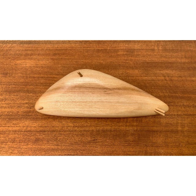 Mid-Century Wooden Bowl with Handle, 1960s For Sale - Image 16 of 18