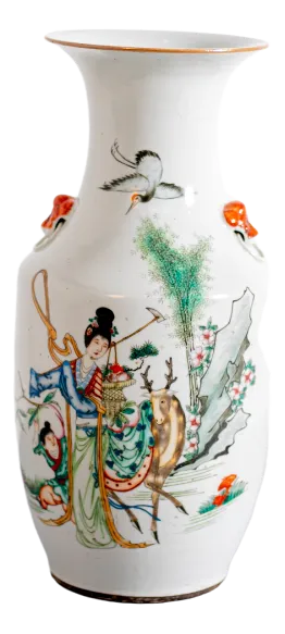 Chinese Ching Dynasty Vase