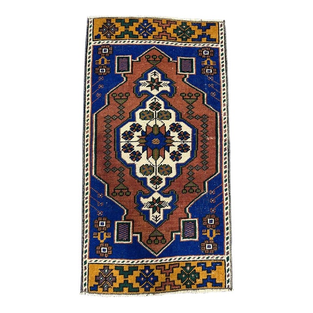 Turkish Yastik Rug 1'6" x 2'10" For Sale