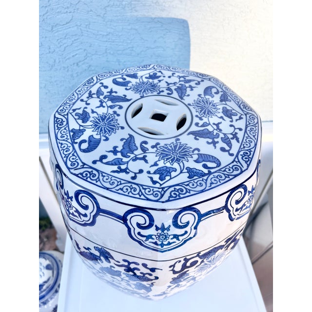 Vintage Blue & White Octagonal Chinese Garden Stool For Sale In West Palm - Image 6 of 6