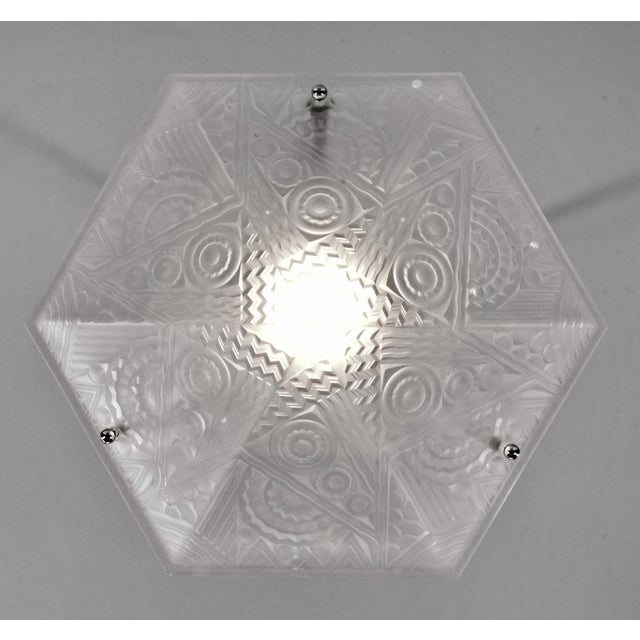 French Art Deco Pendant Light by Le Verre Artistique Di Lauro - 1930 Chandelier France For Sale - Image 6 of 9
