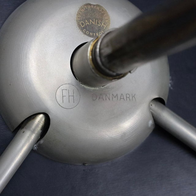 Model 3217 First Edition Office Chair by Arne Jacobsen for Fritz Hansen, 1950s For Sale - Image 11 of 12
