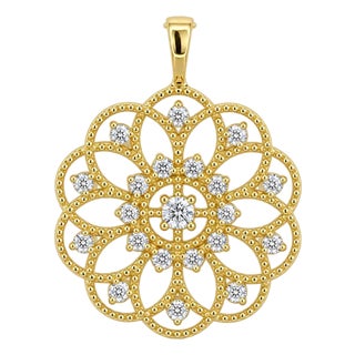 14k Gold Floral Pattern Openwork Pendant. For Sale