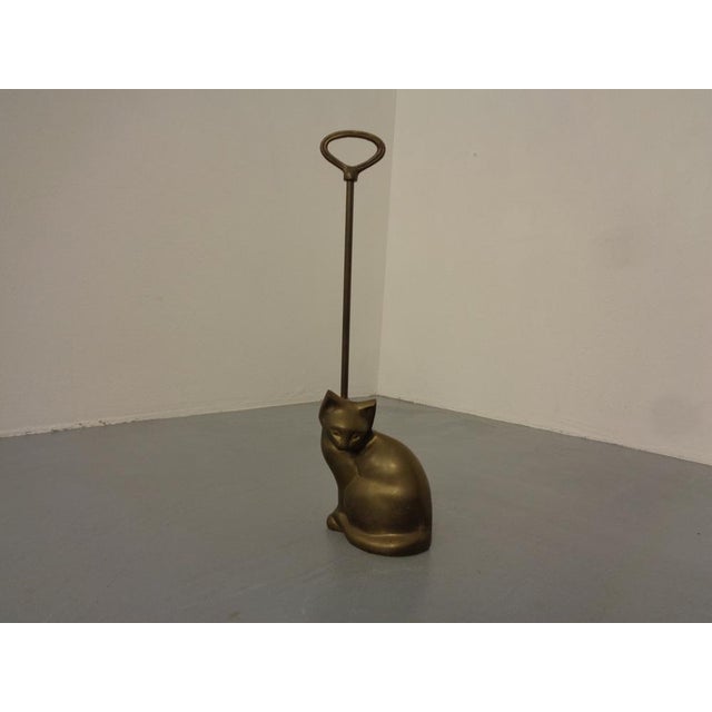 Mid-Century Modern Large Cat Brass Door Stopper, 1960s For Sale - Image 3 of 18