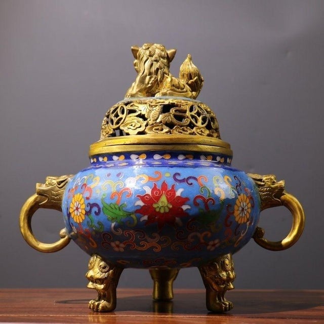 Late 20th Century Cloisonné Enamel Censer With Lion Finial and Dragon Handles For Sale In Los Angeles - Image 6 of 8