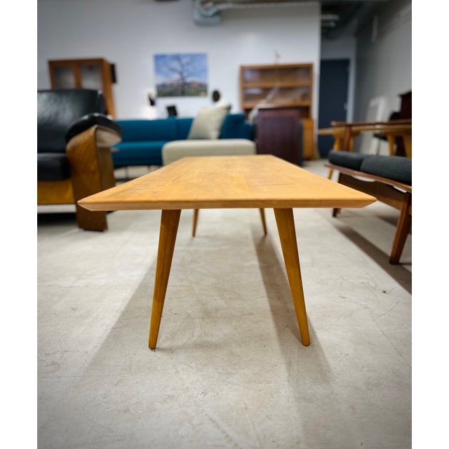 Paul McCobb Unmarked + Refinished Paul McCobb Planner Group Maple Coffee Table | Platform Bench + Manufactured by Winchendon Furniture Company For Sale - Image 4 of 4