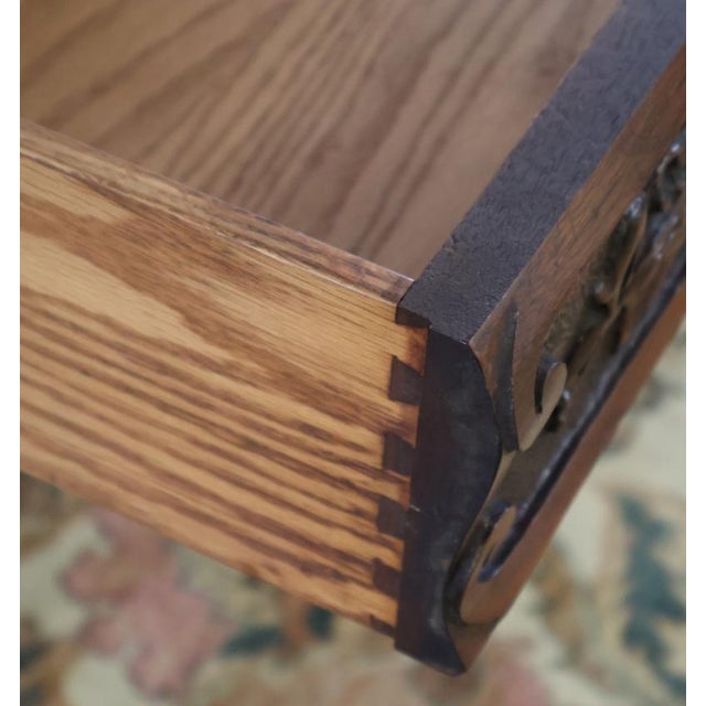 Brown Early 20th Century Carved Mahogany English Georgian Style Buffet Server For Sale - Image 8 of 11