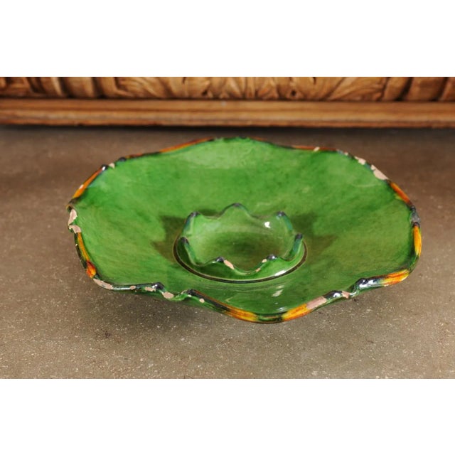 French Provincial 1850s Green Glazed Hors d'Œuvres Dish with Scalloped Edges For Sale In Atlanta - Image 6 of 13