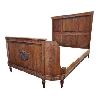 Antique Quartersawn Oak Curved Footboard Full Sized Bed For Sale
