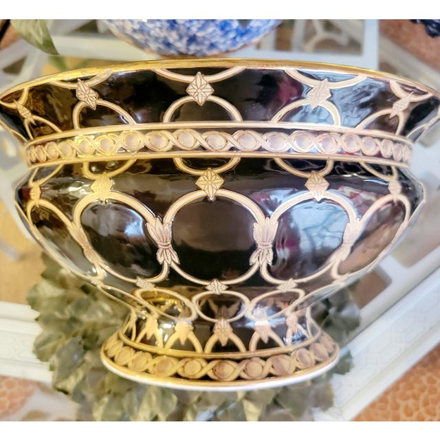 Vintage Black Gold Brass Inlay Royal Doulton Style Ceramic Bowl 4 Bottle Wine Holder For Sale In West Palm - Image 6 of 10