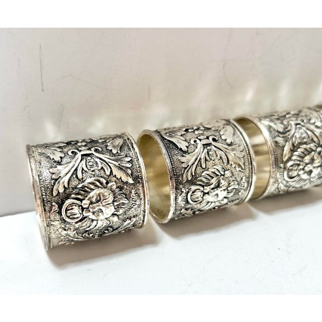 1960s Vintage Silverplate Lion Head Napkin Rings With Acanthus Detail, Set of 4 For Sale - Image 5 of 9