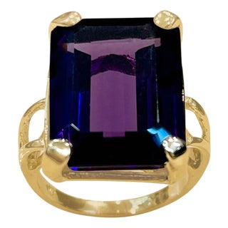 13 Carat Emerald Cut Amethyst Cocktail Ring in 14 Karat Yellow Gold For Sale