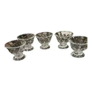 Mid 20th Century Traditional Libby Optic Swirl Clear Glass Pedestal Bowls - Set of 5 For Sale