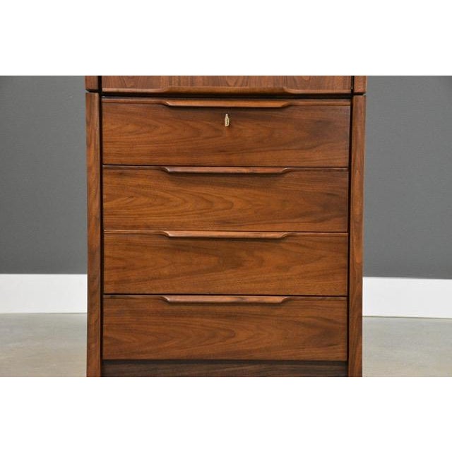 1960s 1960s Walnut Tall Armoire Dresser by Barzilay For Sale - Image 5 of 13