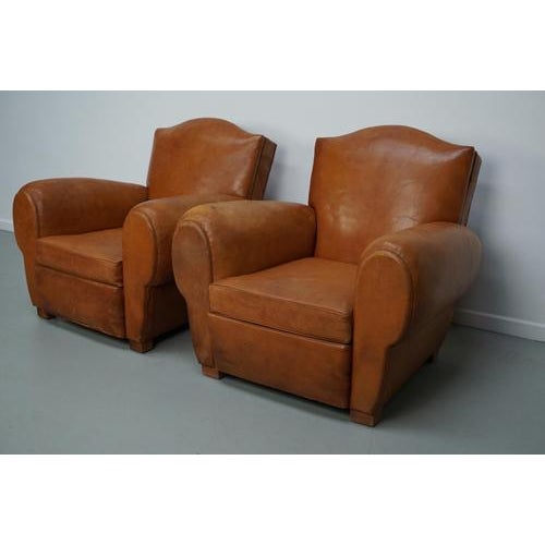 French Cognac Moustache Back Leather Club Chairs, 1950s, Set of 2 For Sale - Image 3 of 18