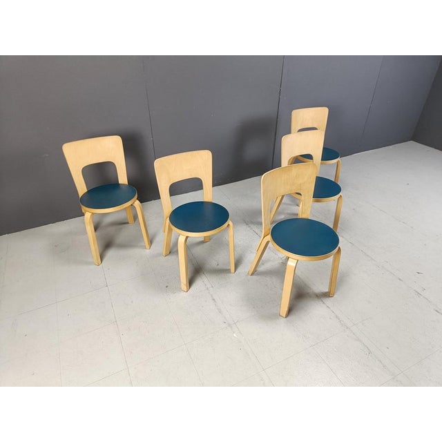 Model 66 Dining Chairs attributed to Alvar Aalto for Artek, 1960s, Set of 5 For Sale - Image 9 of 17