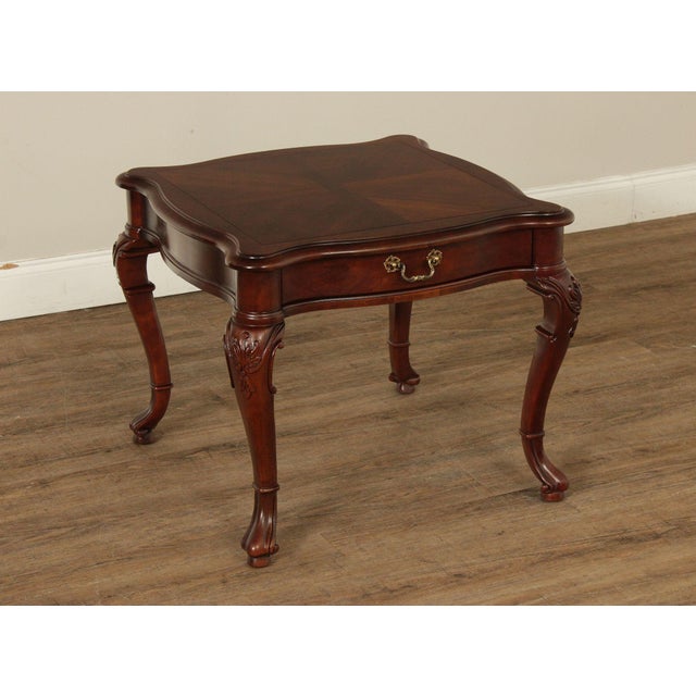 Traditional Century Georgian Style Furniture Pair Of End Tables For Sale - Image 3 of 17