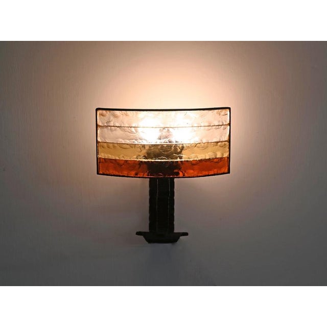 Brutalist Wrought Iron and Amber Glass Sconce attributed to Longobard, Italy, 1970s For Sale - Image 6 of 17