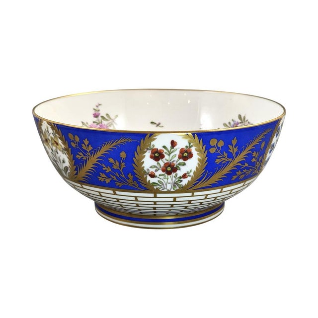 Ceramic Large Antique Porcelain Footed Bowl from Samson, 1800s For Sale - Image 7 of 11