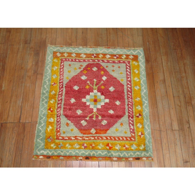 Early 20th Century Early 20th Century Vivacious Turkish Tulu Square Scatter Size Rug For Sale - Image 5 of 6