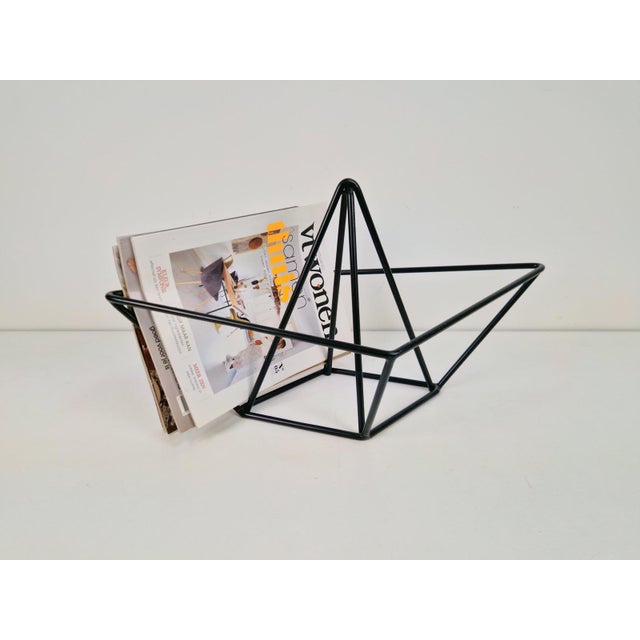 Orikami Snug Ahoy Ship Magazine Rack Holder by Snug Studio, 2000s, in Flawless conditions. Designed from 2000 I have...