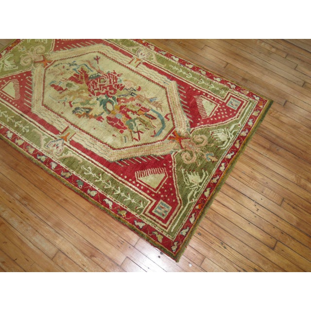 Early 20th Century Zabihi Collection Antique Turkish Ghiordes Rug - 3'11" x 6' For Sale - Image 5 of 6