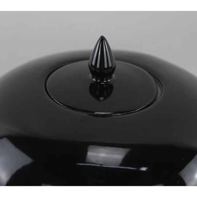 A Pair of Black Watermelon Jars, Republic of China Period For Sale In New York - Image 6 of 9