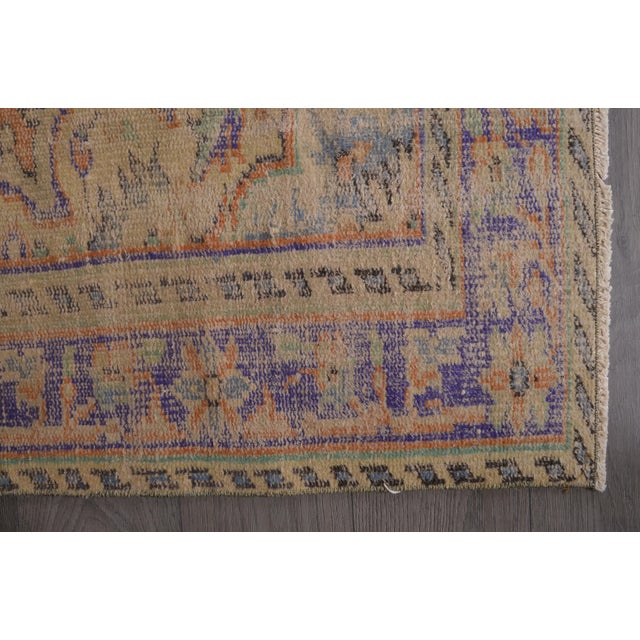 Oushak Anatolian Wool Rug, 1960 For Sale - Image 11 of 17