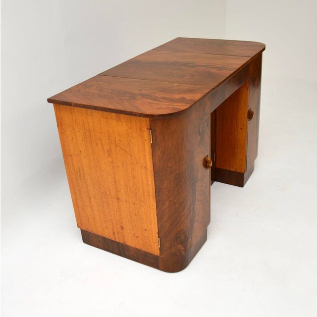 Art Deco Figured Walnut Dressing Table, 1930 For Sale - Image 6 of 13