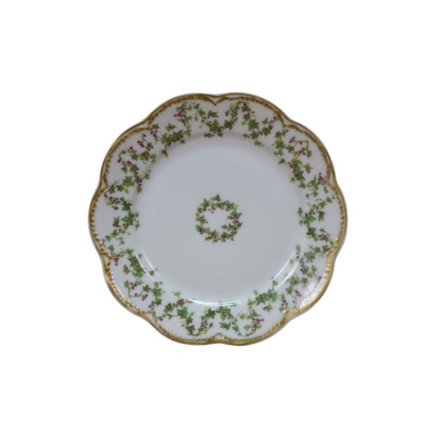 English Antique Haviland Limoges France Scalloped Holly Berry Wreath Plates 6" - Set of 6 For Sale - Image 3 of 9