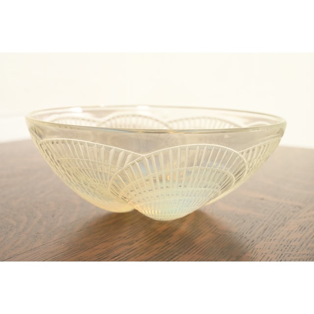 Lalique René Lalique "Coquilles" Art Deco Opalescent Glass Bowl, Circa 1920s For Sale - Image 4 of 13