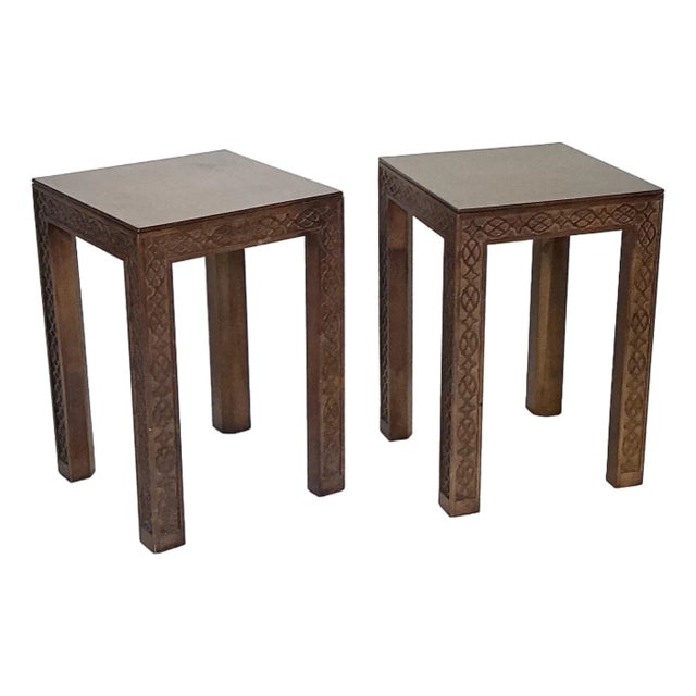 Vintage Henredon Chinese Chippendale Style Mahogany Side Table Set- A Pair For Sale