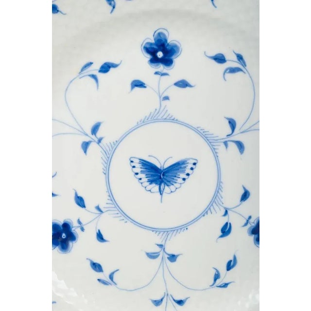 Bing & Grøndahl, Butterfly, hand-painted round platter. Gold decoration. 1920s/30s. In perfect condition. Stamped. First...