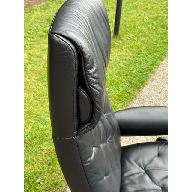 Mid-Century Modern Stressless Metro High Back Leather Armchair by Ekornes For Sale - Image 3 of 3