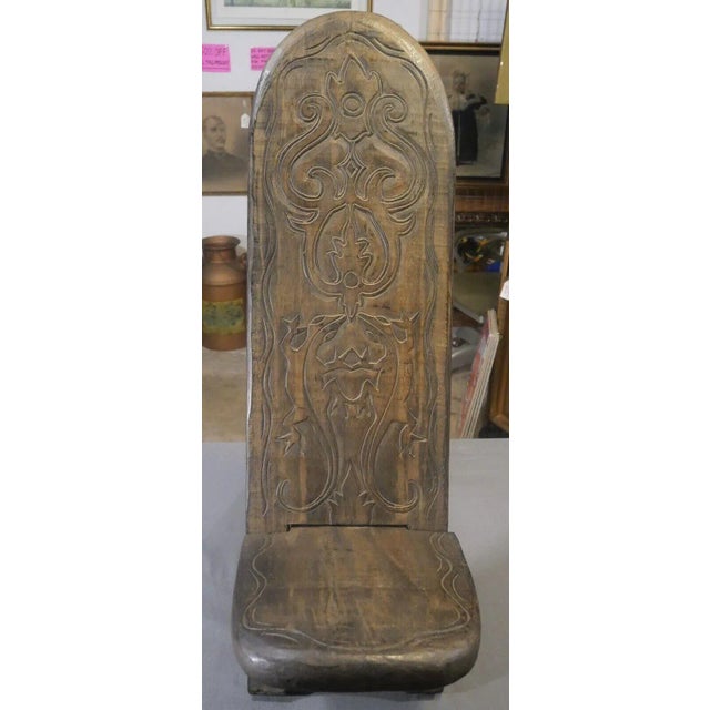 African Vintage African Mid 20th Century Senufo Carved Wooden Stargazer Chair From the Ivory Coast For Sale - Image 3 of 9