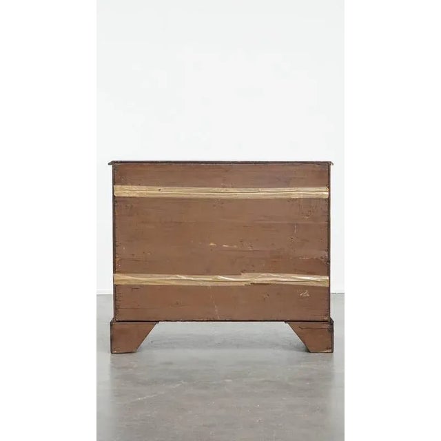 English Chest of Drawers in Oak with Original Details For Sale - Image 4 of 16