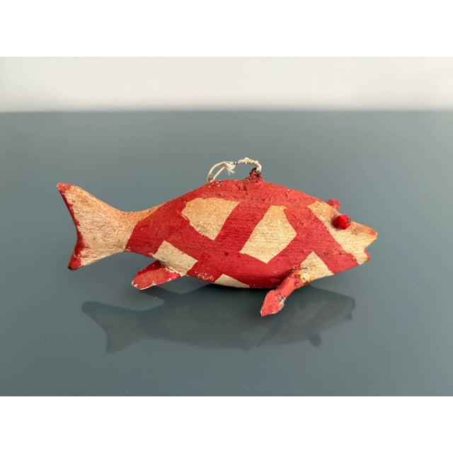 Red Folk Art Group of Vintage Fish Decoys- Set of 4 For Sale - Image 8 of 10