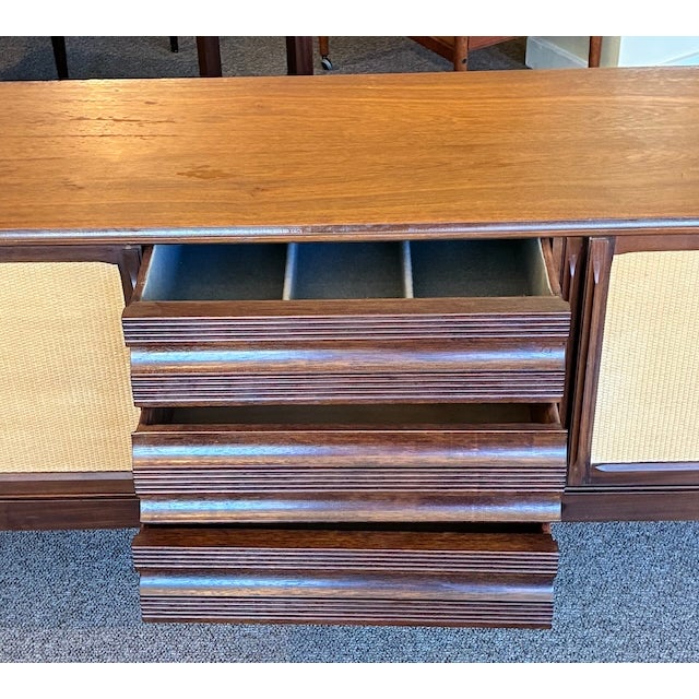 Mid 20th Century European Mid Century Modern Teak Credenza W/ Wicker Door Panels c.1960 For Sale - Image 5 of 5