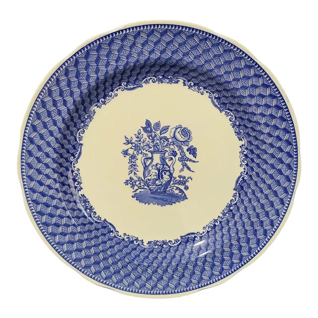 Late 20th Century Blue & White Neoclassical Spode "Portland Vase" Floral Urn Collectable Plate, Made in England For Sale